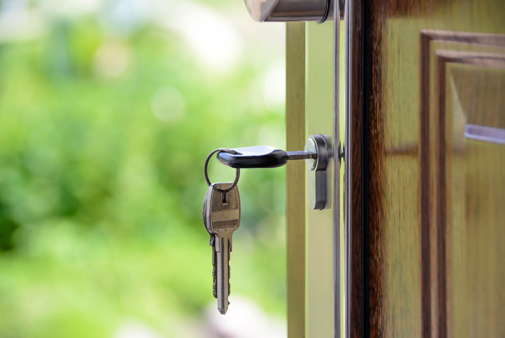 A2B Locks are able to provide local locksmiths in Epping to repair your broken locks. 
